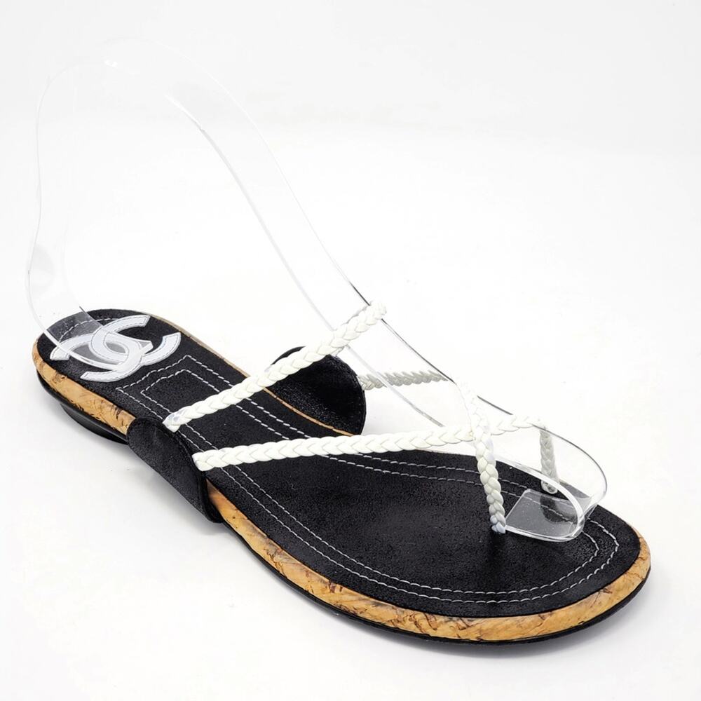 Chanel Woven Strap Flip Flop toe Loop Sandals 36 Black White Cork Braided